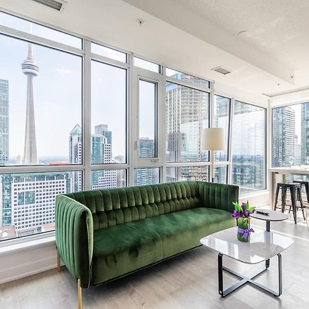 تورونتو Luxury 2 Bedroom In The Heart Of Entertainment District W/ Cn Tower View المظهر الخارجي الصورة
